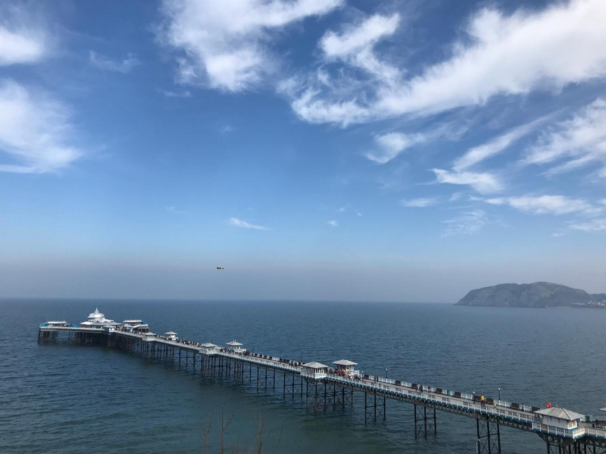 Bryniau Place, Llandudno Extérieur photo